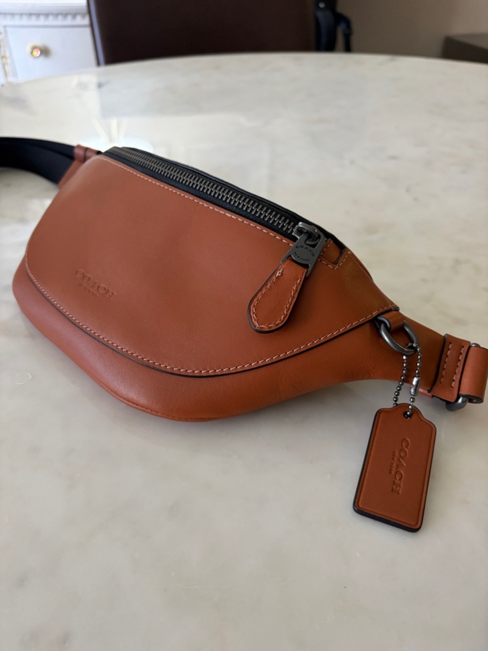 Coach Tan Leather Belt Bag with Black Strap - Picture 2 of 4